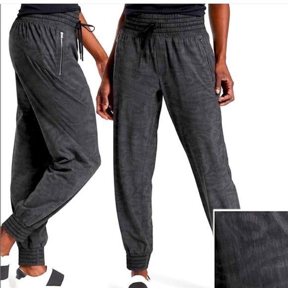 Athleta Pants & Jumpsuits Athleta Camden Printed Joggers Black
